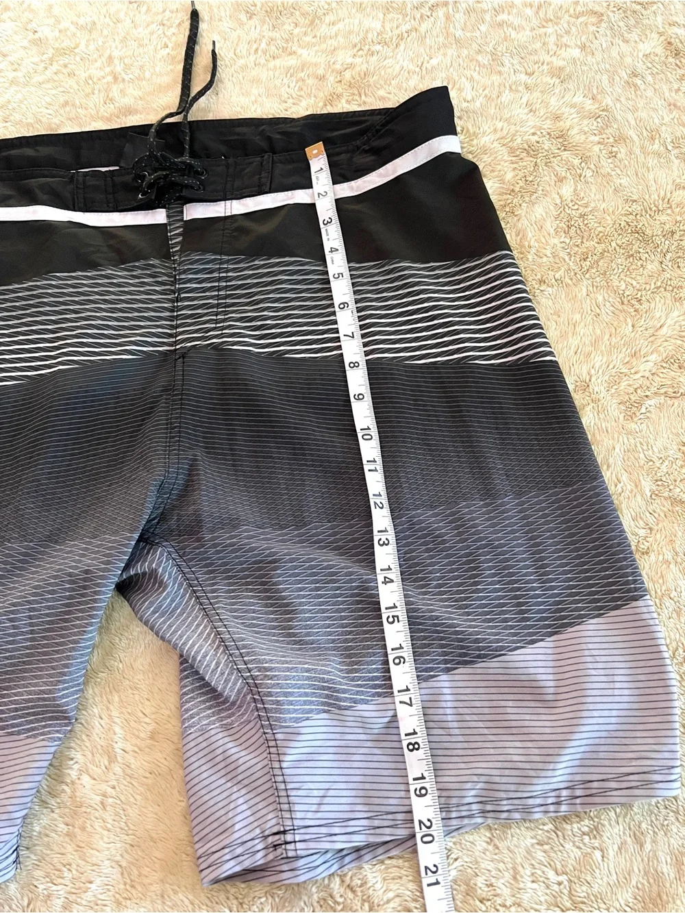 BURNSIDE Men's Gray & Black Striped Sim Shorts Size 38